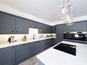 Photo 10- click for photo gallery